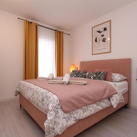 Rooms And Apartment Matosevic Rovinj Buitenkant foto