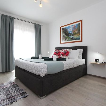 Rooms And Apartment Matosevic Rovinj Buitenkant foto